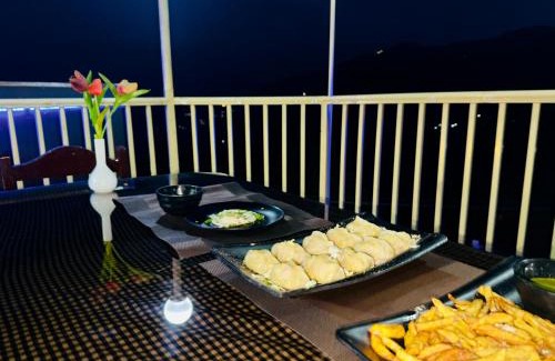 Banikhet Hotel | Hotel Eagle Nest Central Heated