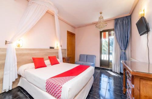 Carrascosa del Campo Hotel | Hotel El Prado by Vivere Stays