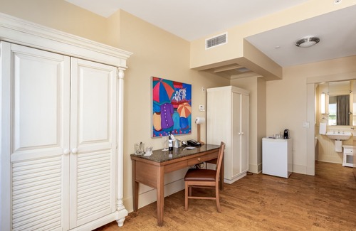 South Pandosy Hotel | Hotel Eldorado at Eldorado Resort