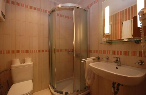 Karpenisi Hotel | Hotel Elvetia