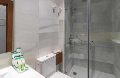 Santa Cruz de la Palma Hotel | Hotel Emblemático Holiday Time