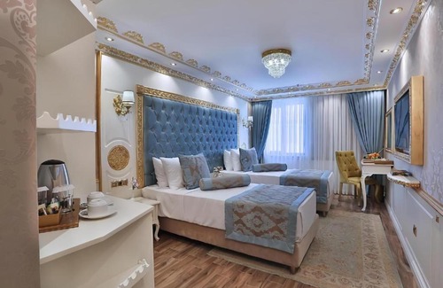 Avcilar Hotel | Hotel Emirhan Palace