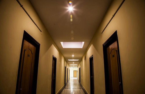 Gandhidham Hotel | Hotel Empire