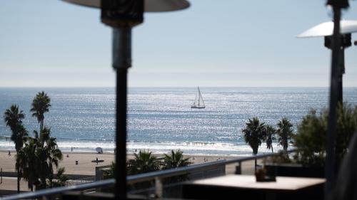 Venice Hotel | Hotel Erwin Venice Beach