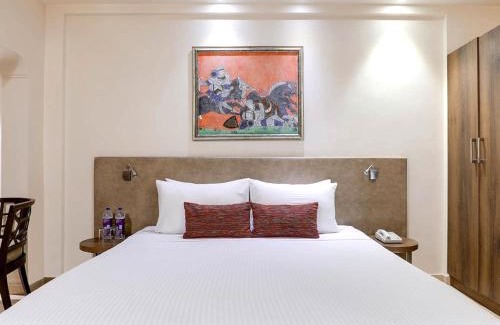 Aerocity Hotel | Hotel Euro Star Alikara suite