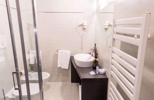 Carugate Hotel | hotel ferrari milano