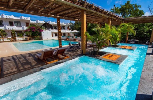 Bahia de la Academia Hotel | Hotel Fiesta