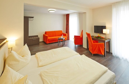 Much Hotel | Hotel FIT