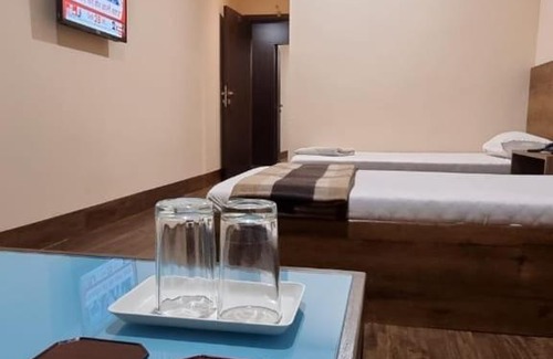 Gandhidham Hotel | Hotel Flamingo
