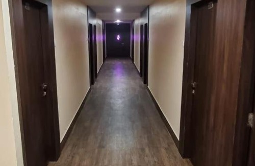 Gandhidham Hotel | Hotel Flamingo