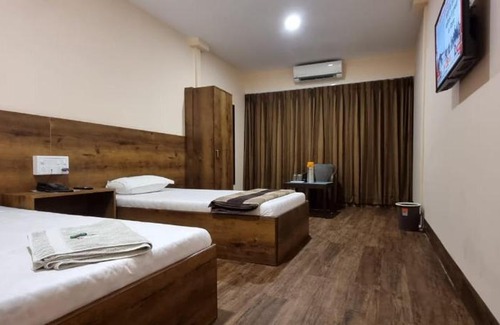 Gandhidham Hotel | Hotel Flamingo