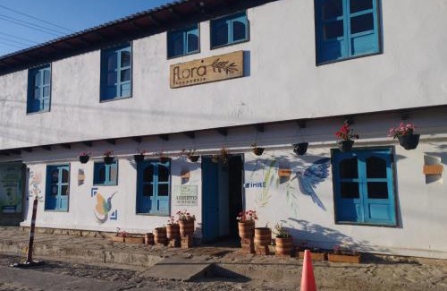 Suesca Hotel | Hotel FLORA Suesca