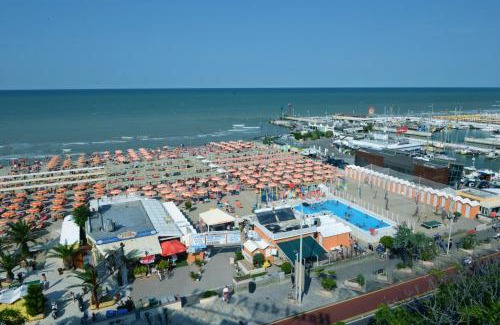 Riccione Hotel | Hotel Gambrinus