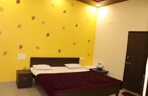 Chittorgarh Hotel | Hotel Ganesh & Restaurant