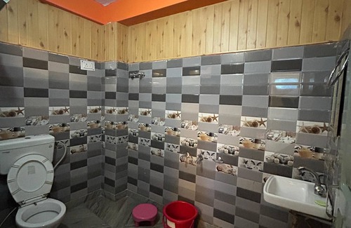 Lohaghat Hotel | hotel ganpati