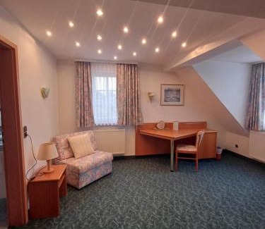 Hildburghausen Hotel | Hotel Garni Eschenbach