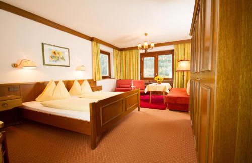 Bad Kleinkirchheim House | Hotel Garni Sonnblick