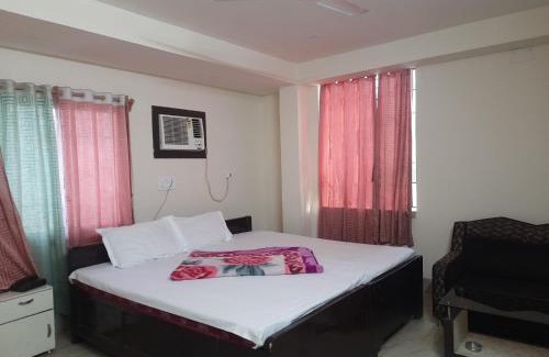 Kalyani Hotel | Hotel Geetanjali Palace