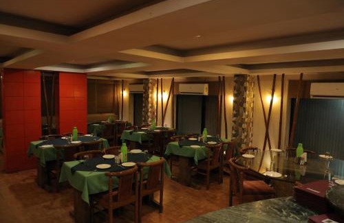Gandhidham Hotel | Hotel Gokul