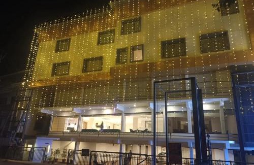 Vadakara Hotel | Hotel Golden Couch