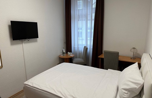 Idstein Hotel | Hotel Goldenes Lamm