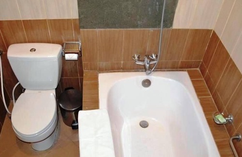 Banjartegehe Hotel | Hotel Gran Surya