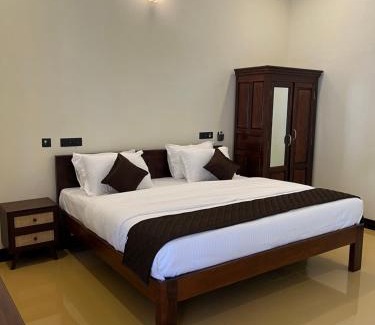 Manchanabele Hotel | Hotel Grand Palais