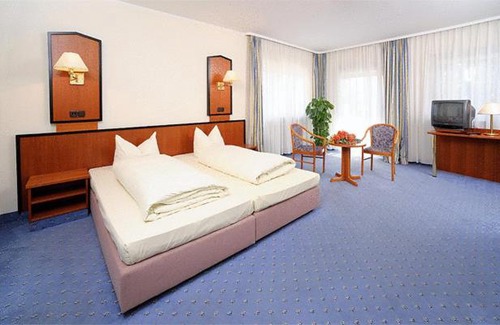 Munchen District House | Hotel Grasbrunner Hof