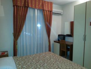 Licola Hotel | Hotel Happy Days