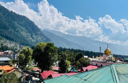 New Manali Apartment | Hotel Hill Top Terrace View On Mall Road Manali