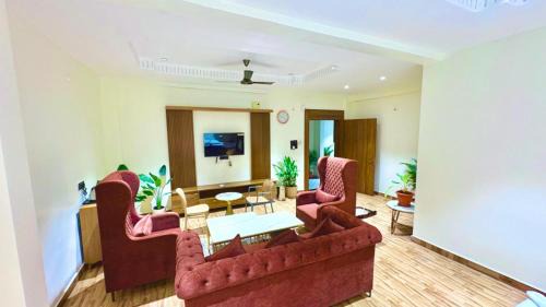 Gajwel Hotel | Hotel Hill7 Inn