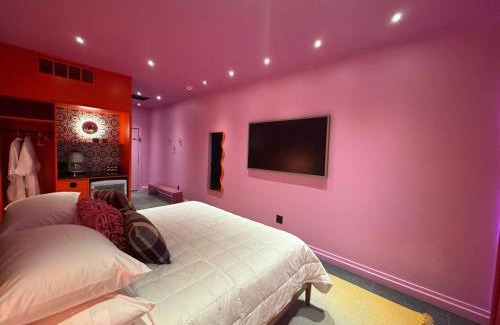Cherokee Triangle House | Hotel Hilo - Room 102