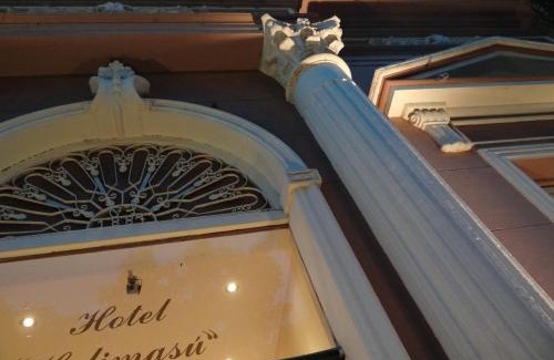 Colon Hotel | Hotel Holimasú