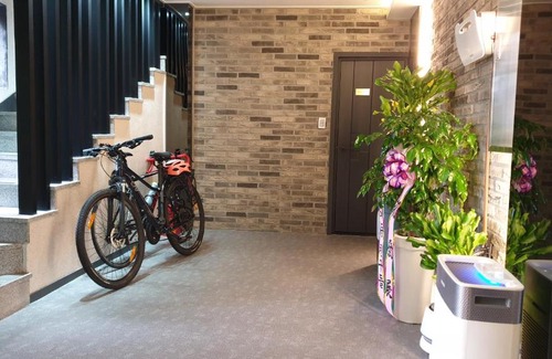 Seongsan Hotel | Hotel HueStay-KeumHo