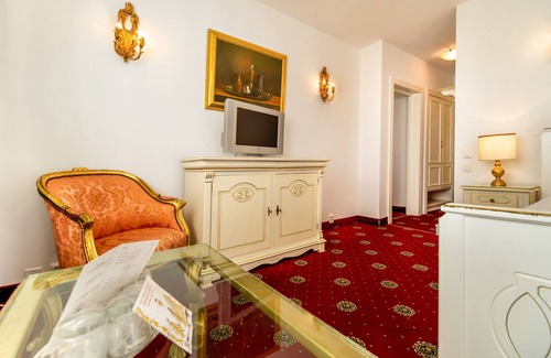 Sibiu Old Town Hotel | Hotel Imparatul Romanilor