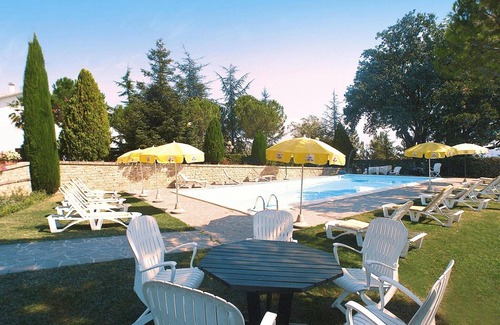 Montelparo Apartment | Hotel in Marche with Scenic Hiking Trails