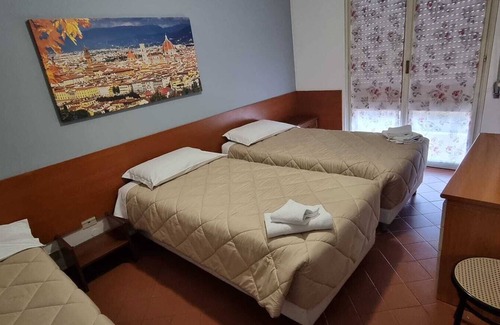 Campi Bisenzio Hotel | Hotel Indicatore Budget & Business at Glance