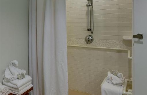 Columbus Hotel | Hotel Indigo Columbus Architectural Center by IHG