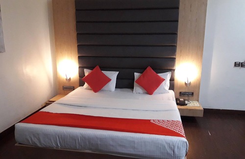 Kolar Road Hotel | Hotel Jalsa inn