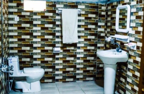 Muzaffarabad Hotel | Hotel Kashmir Lodge Muzaffarabad