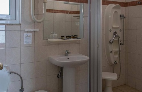 Selianitika Hotel | Hotel Kiani Akti