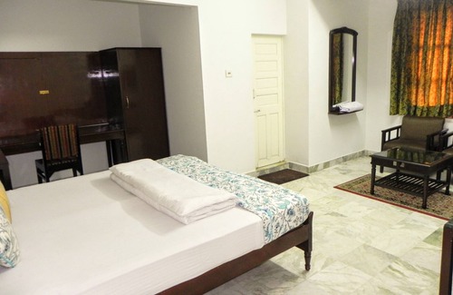 Kota Hotel | Hotel Kishan Kunj