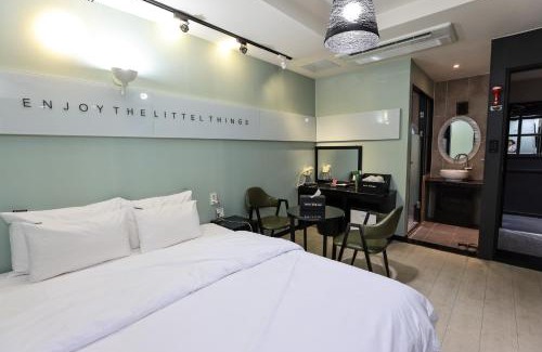 Chinju Hotel | Hotel Kkuljam Stay