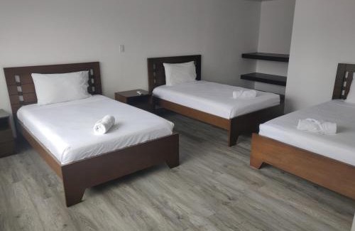 Quinta Paredes Hotel | Hotel Kristal Ferial