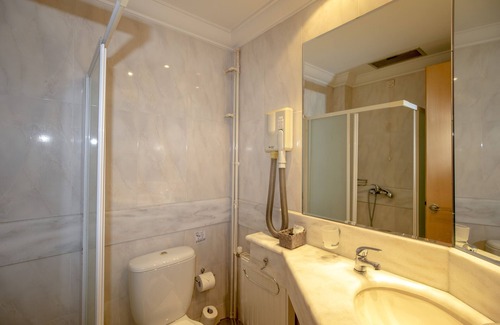 Kamena Vourla Hotel | Hotel Kypreos Kamena Vourla