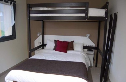 Notre-Dame-de-Sanilhac Hotel | Hotel l Escale