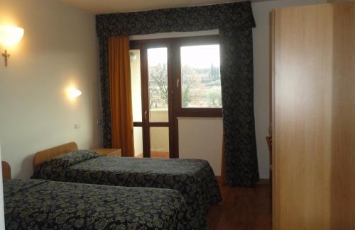 Pastrengo Hotel | Hotel La Carica