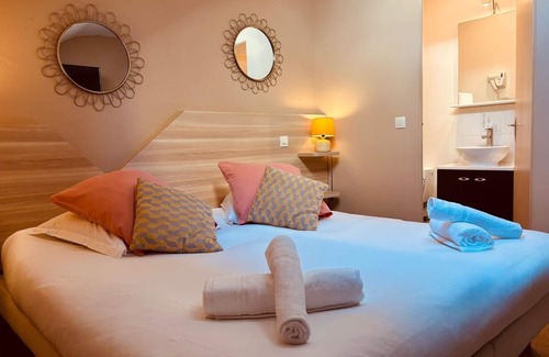 Fontainebleau Hotel | Hotel La Carpe D'or