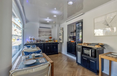 Mandelieu-la-Napoule Beach Hotel | Hotel la Corniche d'Or Mandelieu