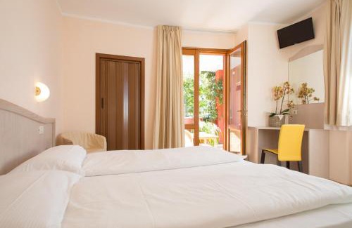 Limone sul Garda Hotel | Hotel La Gardenia & Villa Oleandra